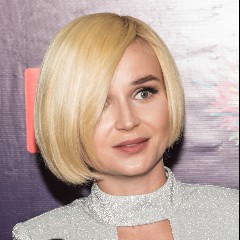 ГАГАРИНА Полина