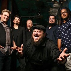 Victor Wainwright and The Train