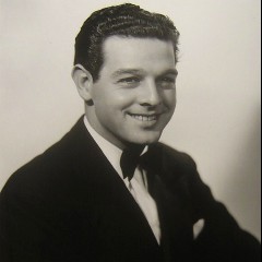 Robert Lowery