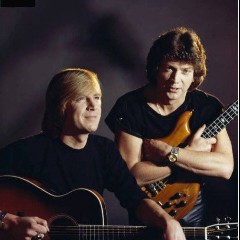 Justin Hayward & John Lodge