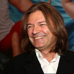 ДМИТРИЙ МАЛИКОВ