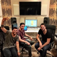 W&W and MOTi