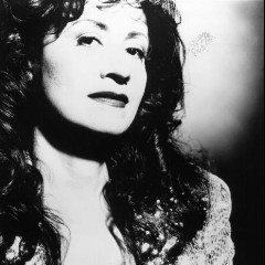 Rosie Flores