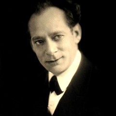 Oliver Wallace
