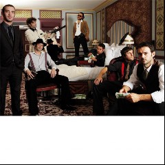 Les Hurlements d’Léo