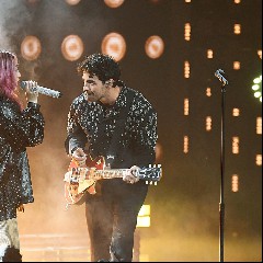 Ela Taubert & Joe Jonas