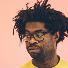 R.LUM.R