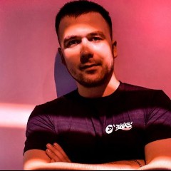 Mike Drozdov