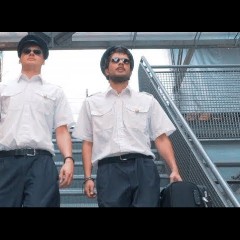 Mike Williams x Brooks