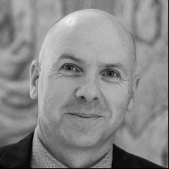 Simon Adams