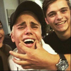 Martin Garrix & Mesto