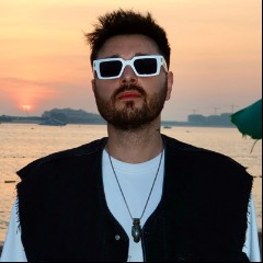 Victor Biliac & Waves