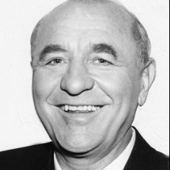Wayne King