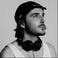 Yann Dulché feat. Dinia