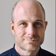 Tom Simmons