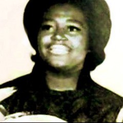 Gloria Walker