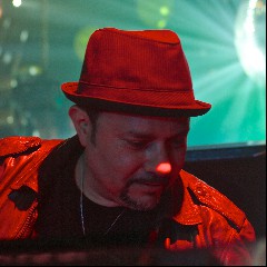 Louie Vega