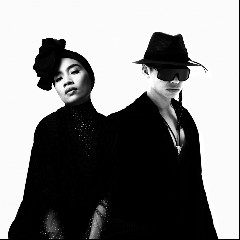 ZHU & Yuna