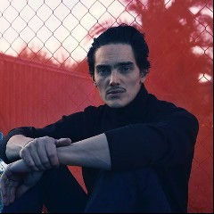 Bobby Oroza