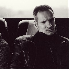 Max + Johann Any