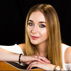 Alosa, Jessica Chertock