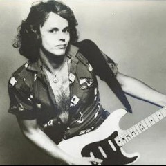 Walter Egan