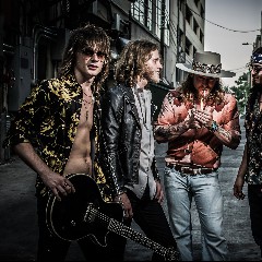 Tennessee Larue & Bits n Pieces Acoustic Band