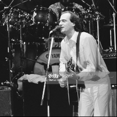 Linda Ronstadt with James Taylor