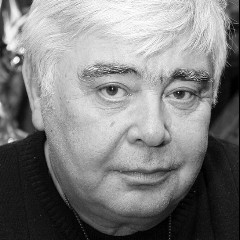 Анатолий Днепров