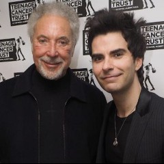 Tom Jones with the Stereophonics