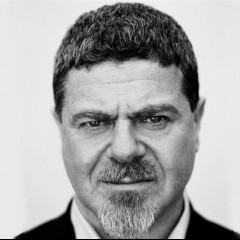 Gustavo Santaolalla