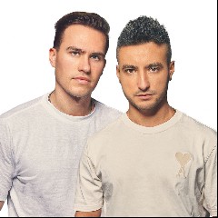 Loud Luxury