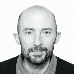 Oliver Smith