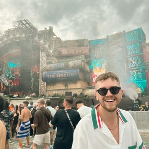 Club Tropicana Radio